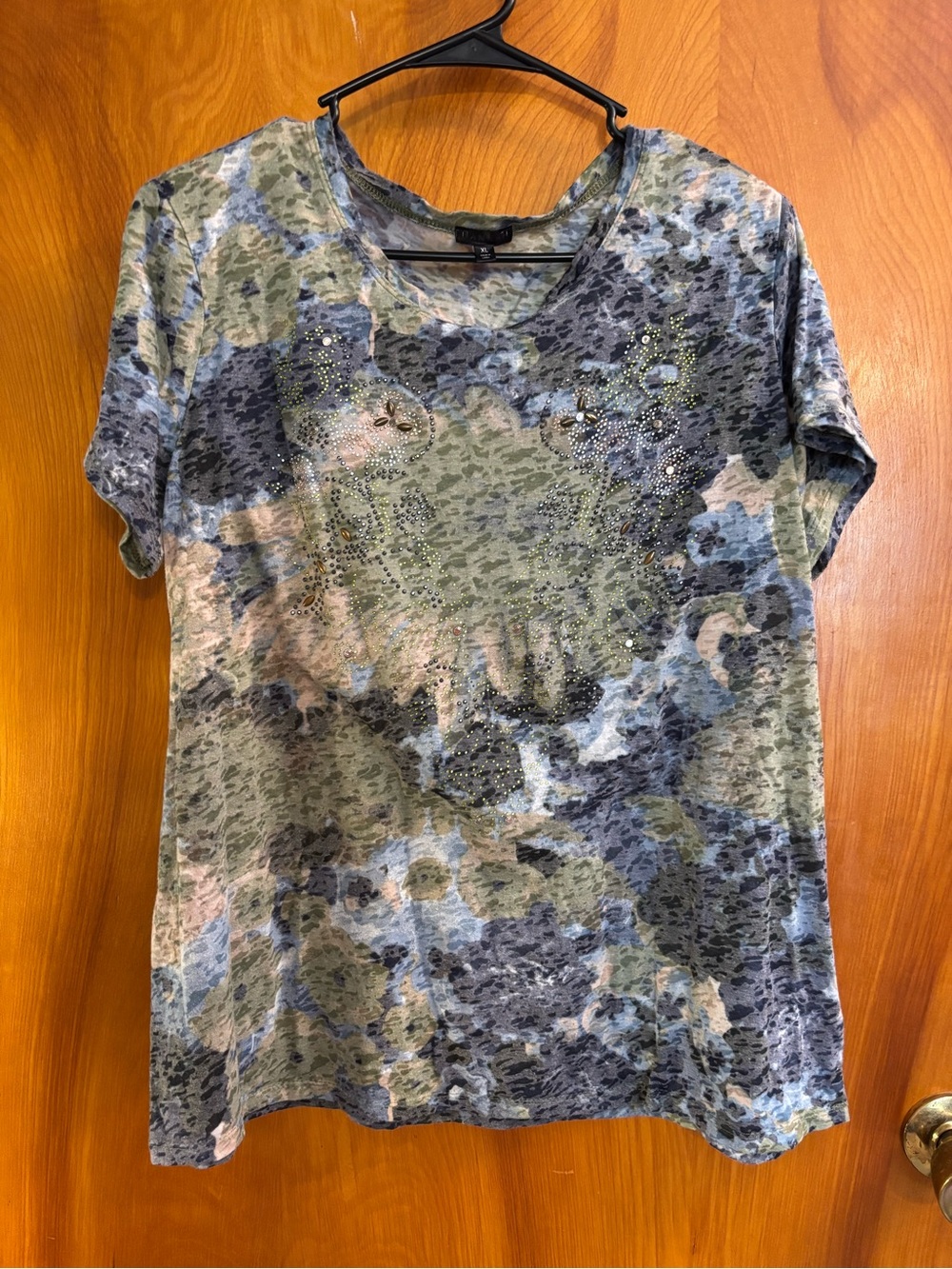 Women’s Short Sleeve Camouflage Print Top - Green/Gray